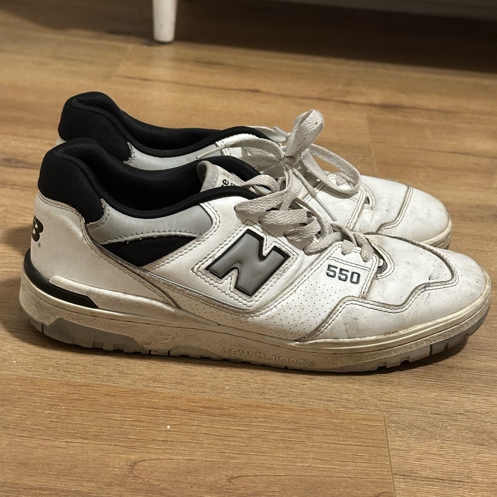 New Balance 550 White and Black Athletic Shoes